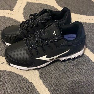 Mizuno metal softball cleats